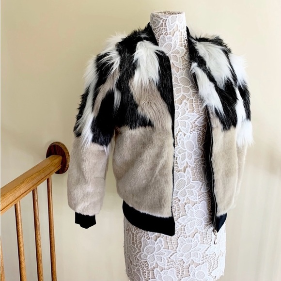 Say What? Juniors mixed faux fur Bomber Jacket - Picture 5 of 7